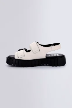 Kickers Sandales Et Nu-Pieds-Kick Falk Blanc